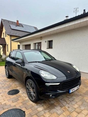 porsche-cayenne-diesel-ii-fl-193kw262hp-a8-big-1