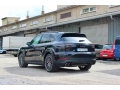 porsche-cayenne-s-4x4-at-small-2
