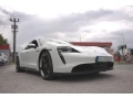 porsche-taycan-porsche-taycan-small-0