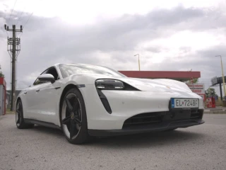 porsche-taycan-porsche-taycan