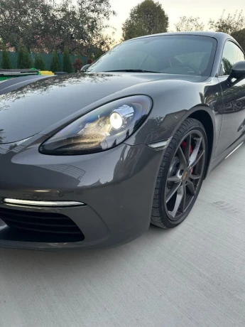 porsche-cayman-718-s-big-1