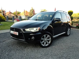 mitsubishi-outlander-22-di-d-intense-103kw-7-miest-4x4-m6