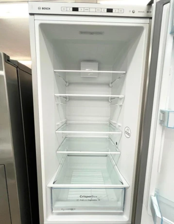 predam-chladnicku-bosch-200cm-big-2