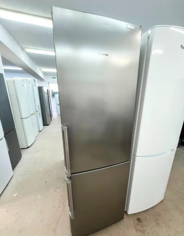 predam-chladnicku-siemens-186cm-big-0