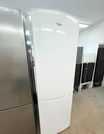 predam-chladnicku-whirlpool-190cm-big-0