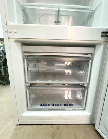 predam-chladnicku-whirlpool-156cm-big-3