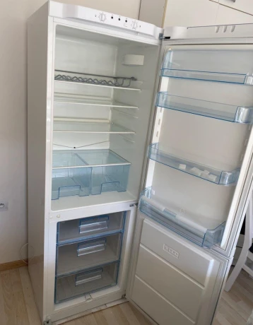 chladnicka-electrolux-big-1