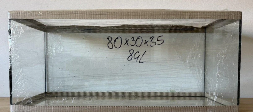 akvarium-80x30x35-84-litrov-big-1