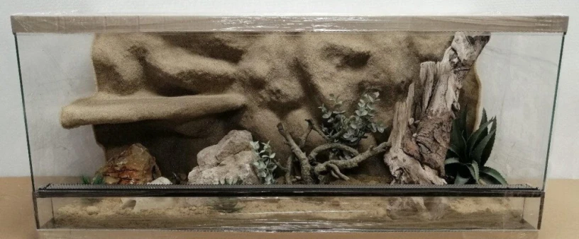 terarium-90x40x40-s-3d-stenou-big-1