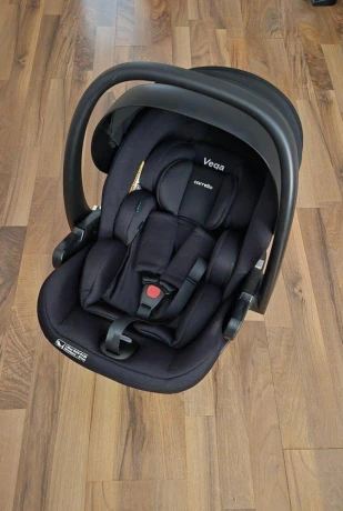 vajco-isofix-a-oblecenie-big-1
