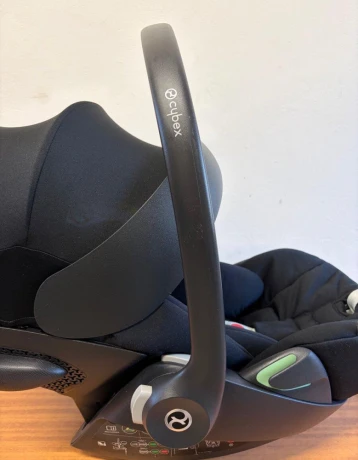 polohovatelna-autosedacka-cybex-cloud-g-i-size-big-2