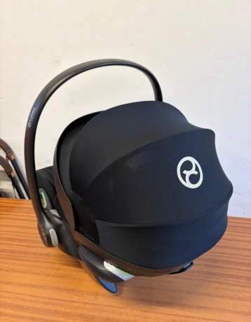 polohovatelna-autosedacka-cybex-cloud-g-i-size-big-3