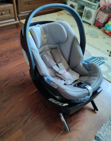 vajicko-cybex-aton-5-s-isofix-zakladnou-big-3