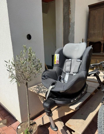 autosedacka-britax-romer-otocna-s-isofixom-big-0