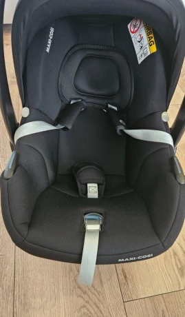 maxi-cosi-cabriofix-i-size-big-2