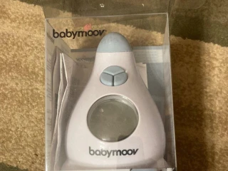 izbovy-teplomer-babymoov