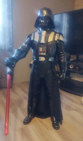 star-wars-cierny-rytier-big-0