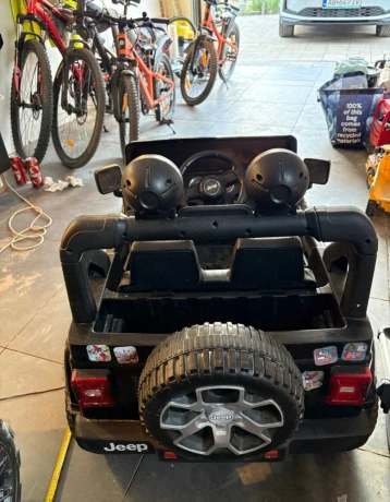 elektricke-auticko-jeep-wrangler-rubicon-big-3
