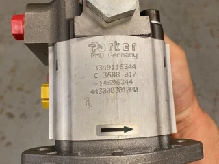 hydraulicke-cerpadlo-parker
