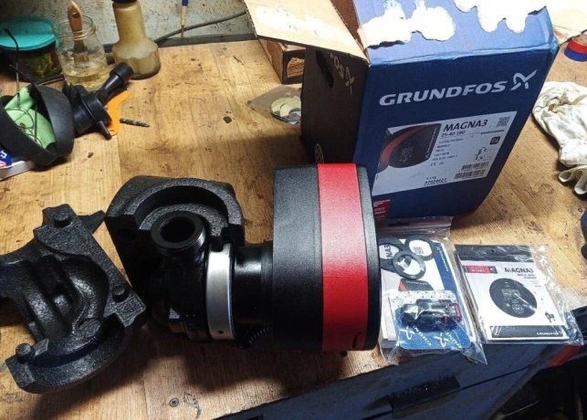 grundfos-magna3-25-40-180-big-3