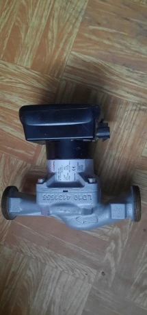 cosmo-vysoko-ucinne-elektronicke-obehove-cerpadlo-180mm-big-1