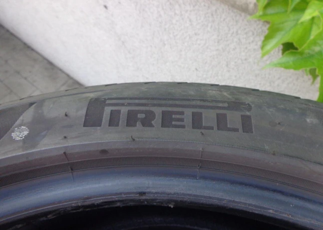 24540r20-pirelli-letne-pneu-big-1