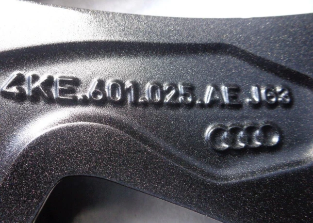 5x112-r21-audi-e-tron-audi-q8-e-tron-new-alu-front-poliert-big-3