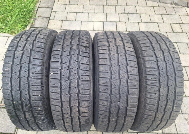 michelin-agilis-alpin-21560-r17-c-big-0