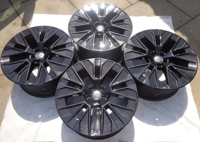 5x112-r21-audi-q8-e-tron-e-tron-new-aludisky-black-big-1