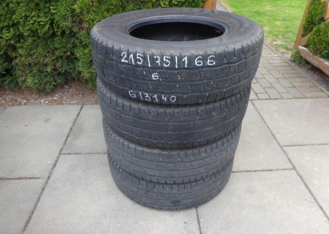 21575r16c-kumho-pneu-big-0