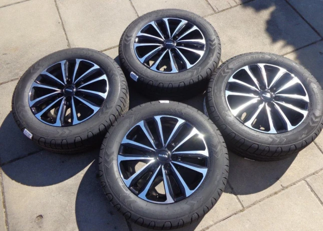 6x120-r17c-ford-custom-2024-vw-t7-2025-letna-sada-big-1