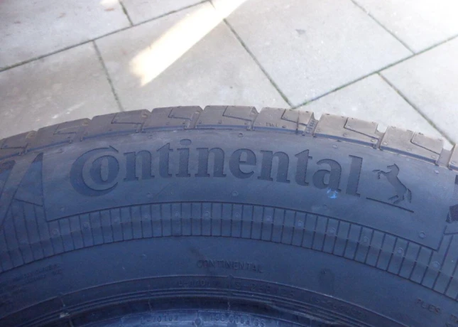 23565r16c-nove-demo-continental-letne-pneu-big-1