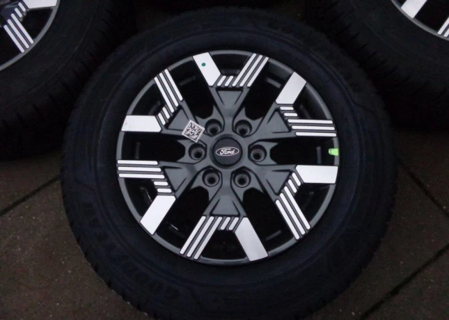 6x1397-r18-new-ford-ranger-hybrid-zimna-sada-kolies-big-0
