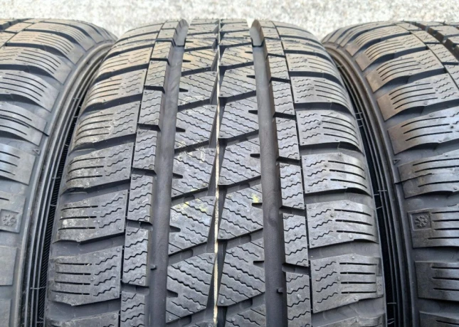 22555-r17-c-nove-zimne-big-3