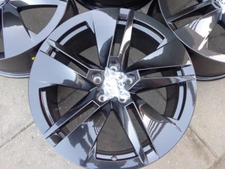 5x112-r19-skoda-enyaq-skoda-elroq-new-aludisky