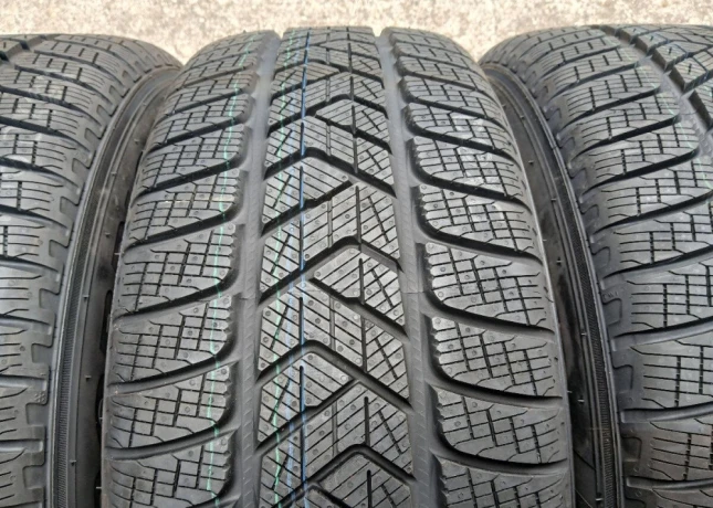 23560-r18-nove-zimne-pirelli-big-3