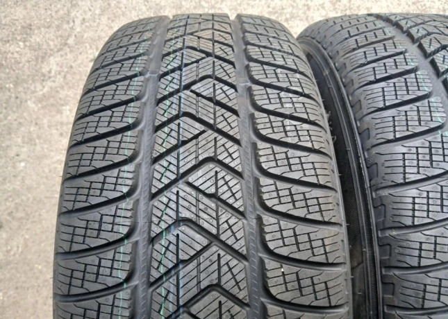 23560-r18-nove-zimne-pirelli-big-4