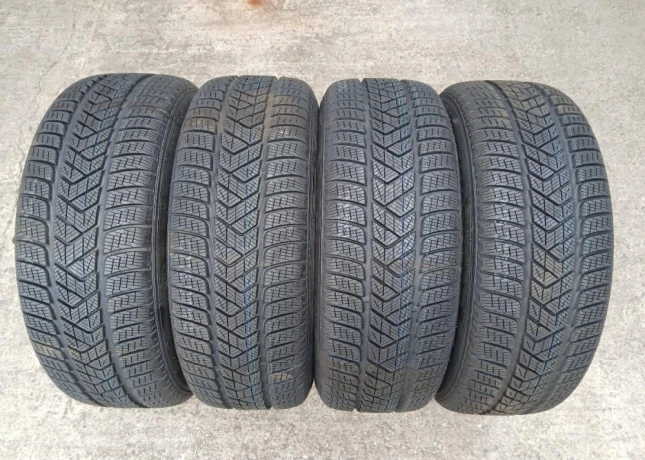 23560-r18-nove-zimne-pirelli-big-0