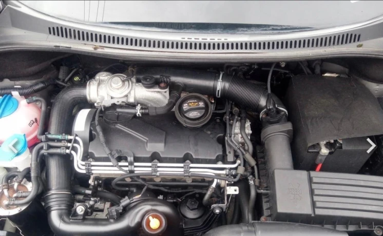 predam-kompletne-nastrojeny-motor-19-tdi-s-kodom-bxe-big-0