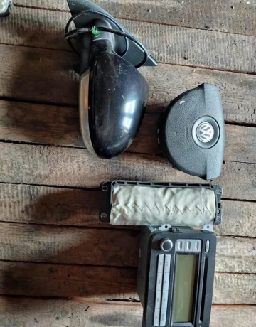 zadny-naraznik-airbag-passat-b6-vw-big-1