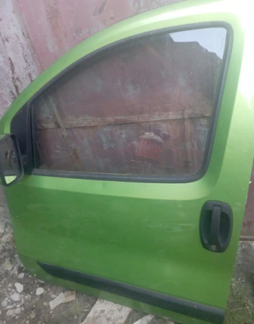 peugeot-bipperfiat-fiorinonemo-big-2