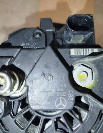 predam-alternator-na-mercedes-benz-w203-18-benzin-big-2