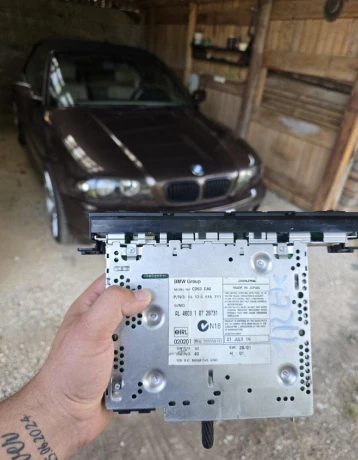 autoradio-bmw-bussiness-cd-big-1