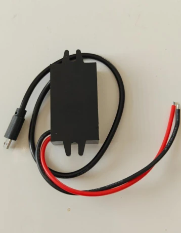 novy-cddc-menic-napatia-1224-na-5v-3a-big-1