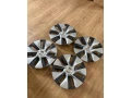 original-tesla-19-kryty-kolies-small-1