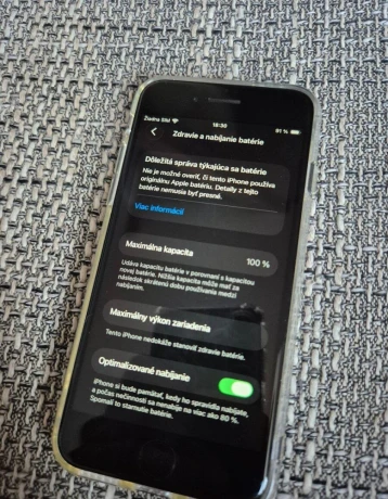 iphone-se-2020-64gb-big-2