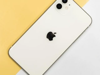 apple-iphone-12-64gb-cerny-pekny-stav