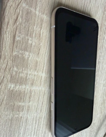 google-pixel-8a-big-2