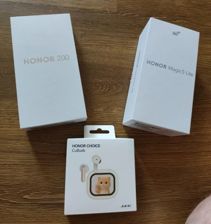 predam-vymenim-2x-mobil-honor-magic-5-lite-5g-a-honor-200-big-3
