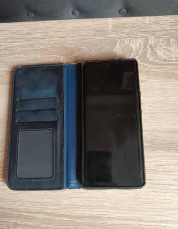 predam-mobilny-telefon-honor-big-0